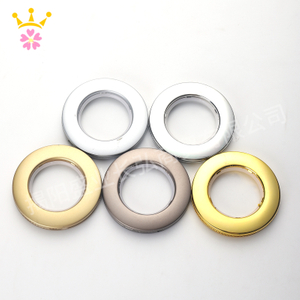 75stylish Modern Plastic Hotel and Home Startain Ring صامت فنون مثقبون معلقون خاتم روماني لغرض زخرفي